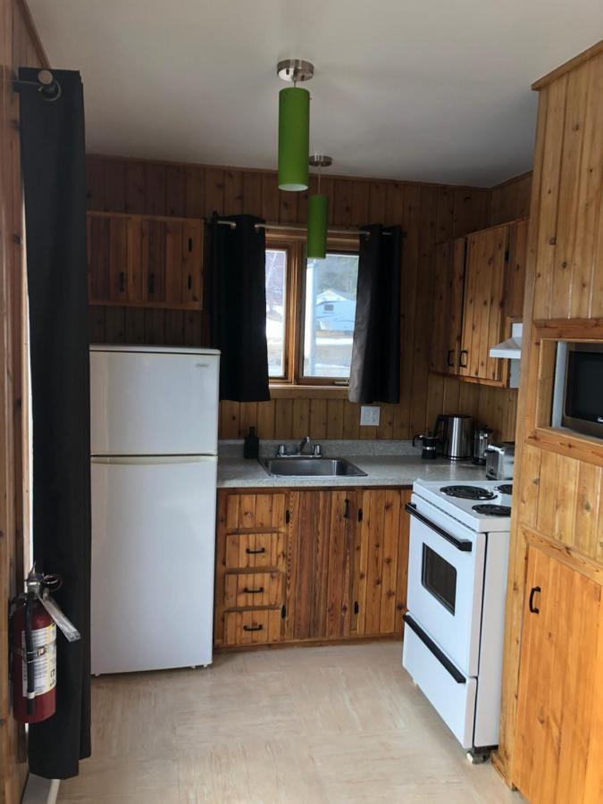 Chalets Les Chanterelles De Forillon L'Anse-au-Griffon Buitenkant foto