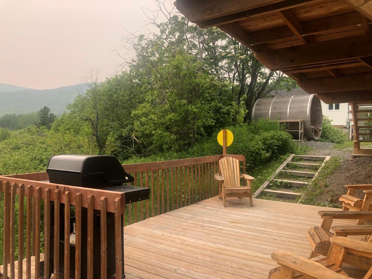 Chalets Les Chanterelles De Forillon L'Anse-au-Griffon Buitenkant foto